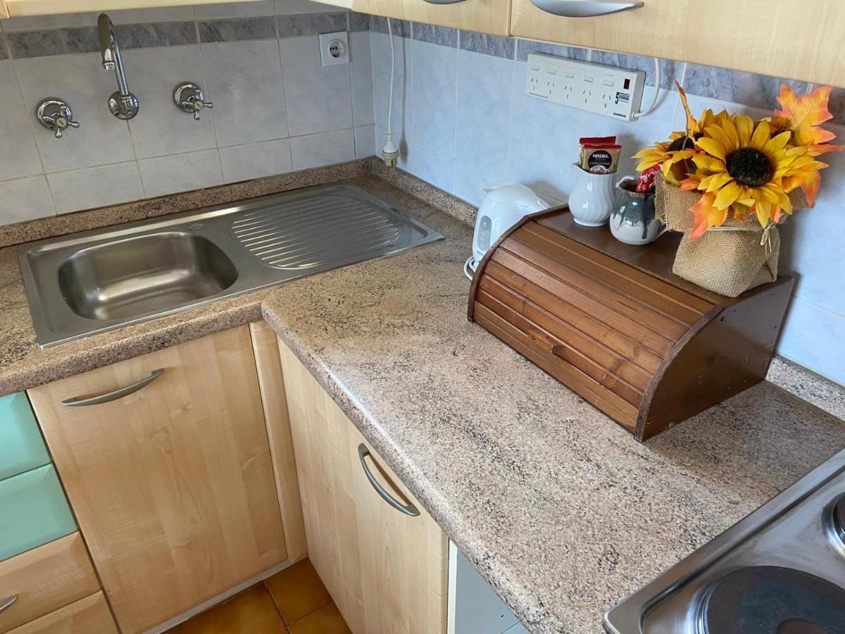 Apartments Tri Zala Zrnovo Eksteriør billede