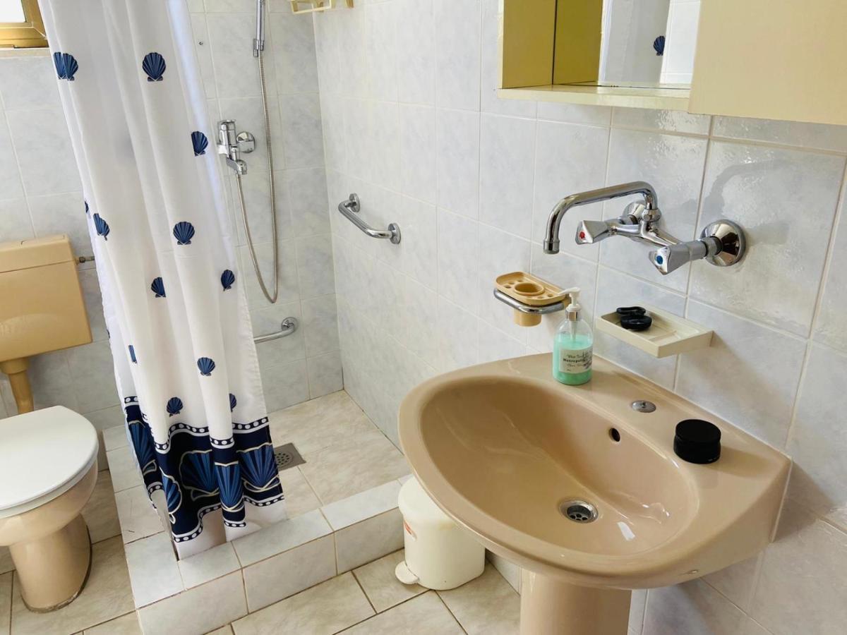 Apartments Tri Zala Zrnovo Eksteriør billede